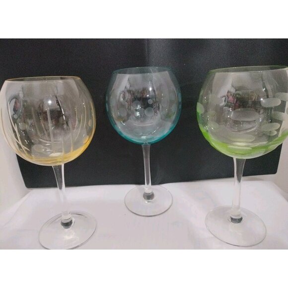 Set Of 3 Mikasa Cheers Pastel Large Balloon Wine Glasses Etched 9 1/2” - Picture 2 of 16